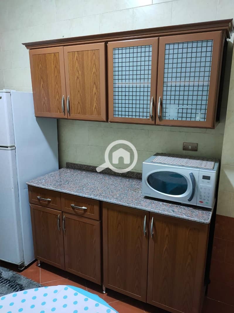 17 b269ecee-962a-4b5a-9301-9b730918f9ea. jpg