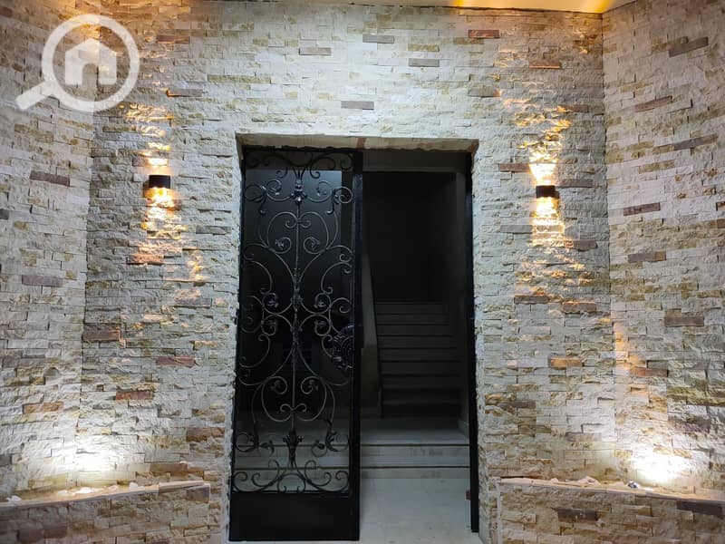 18 bded158d-0481-474d-acfa-d100068765b3. jpg