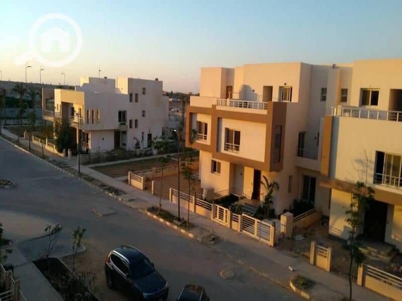 8 9543f920-0d88-4420-b778-763367f70d8b. jpg