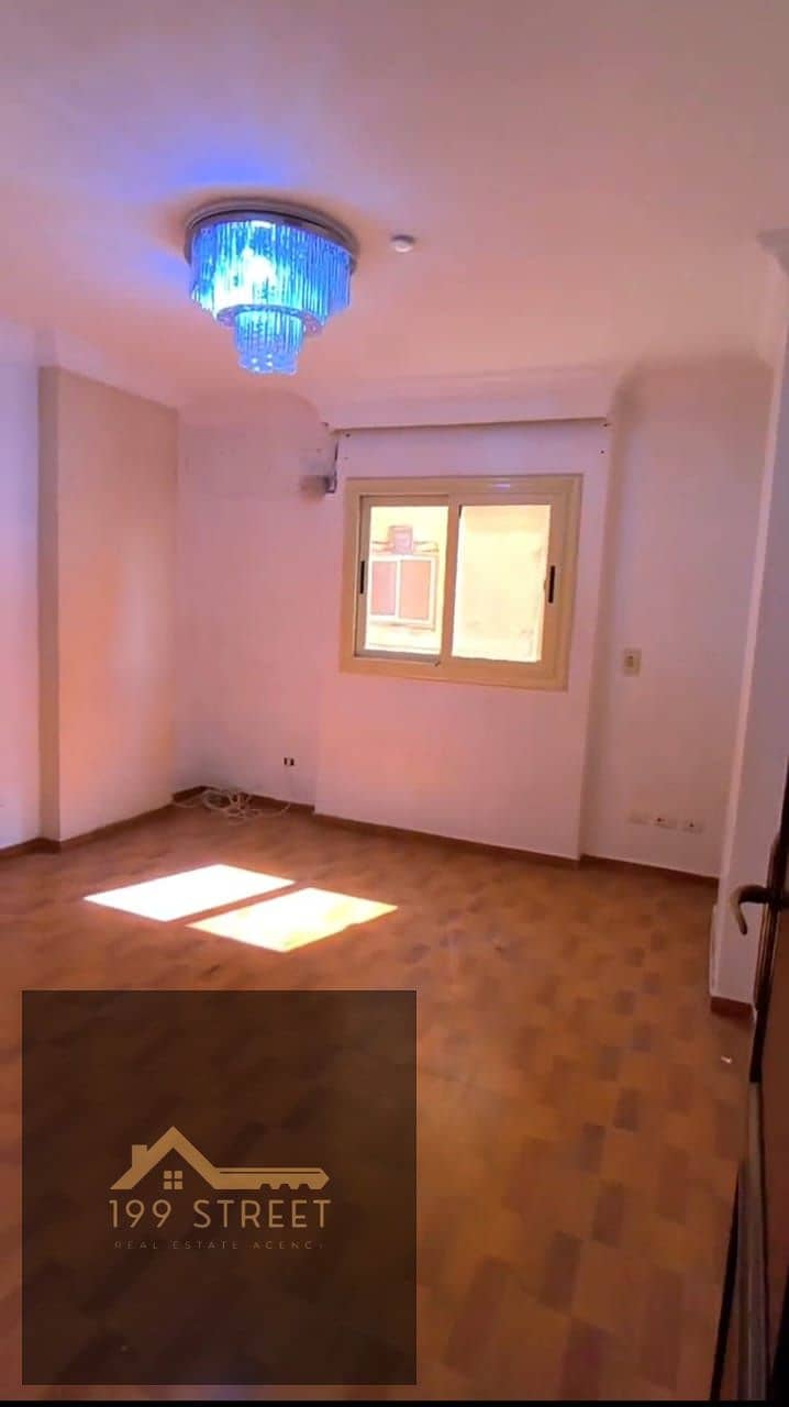 5 WhatsApp Image 2025-10-20 at 17.02. 50-2. jpeg