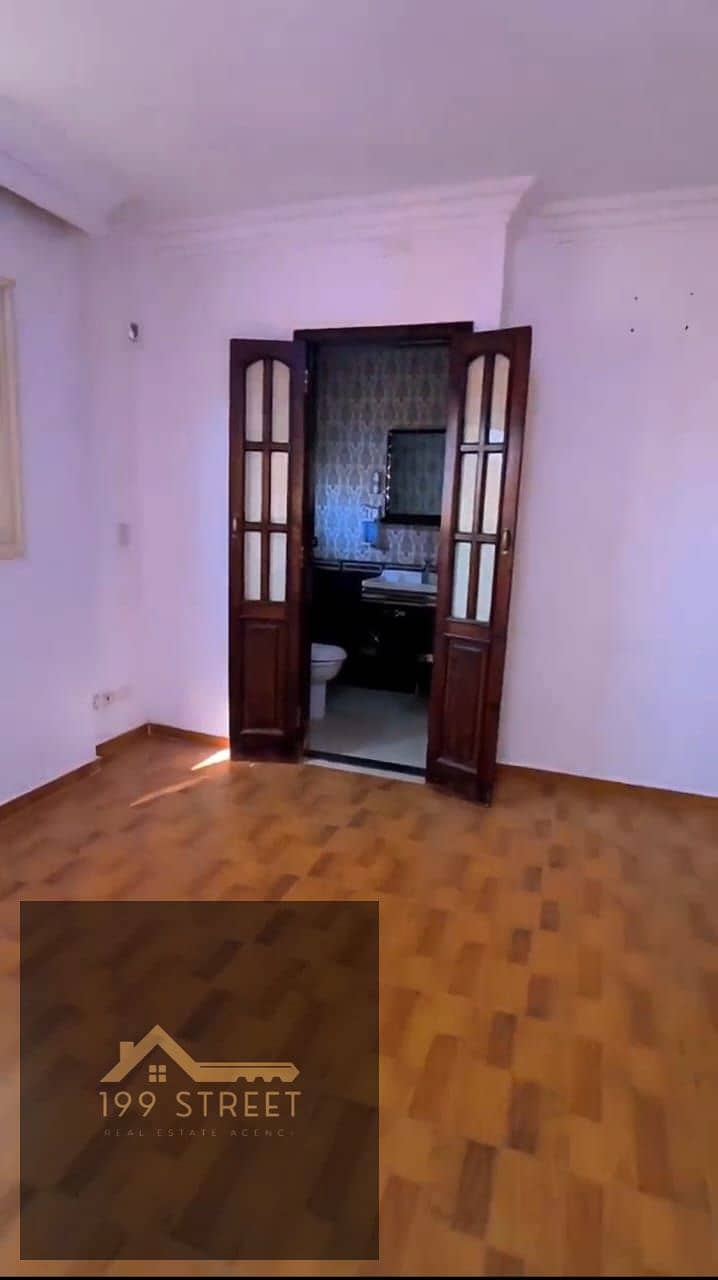 7 WhatsApp Image 2025-10-20 at 17.02. 51. jpeg