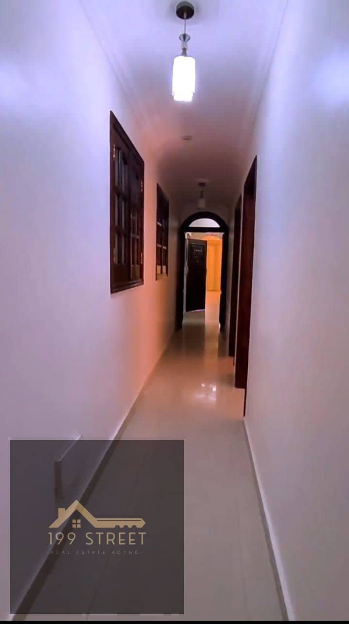 9 WhatsApp Image 2025-10-20 at 17.02. 52-2. jpeg