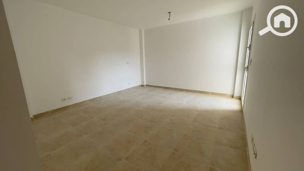 2 WhatsApp Image 2025-10-25 at 5.41. 33 PM. jpeg