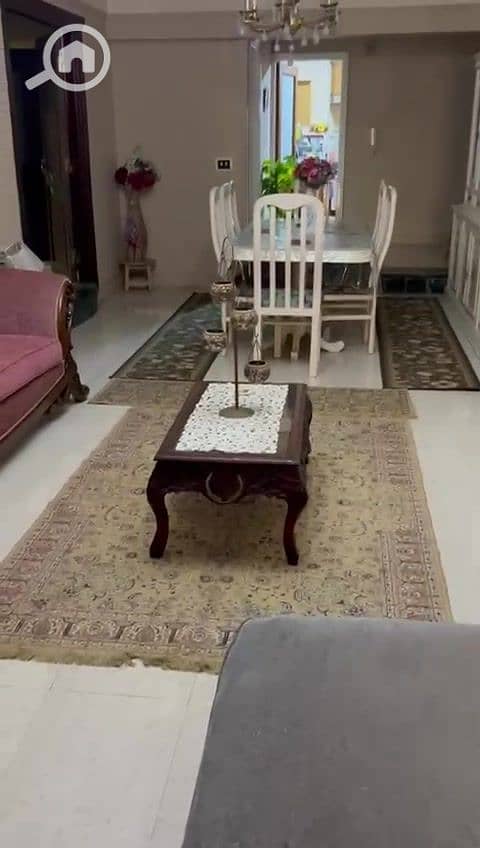 3 WhatsApp Video 2025-10-26 at 18.42. 54_5acf41ff_000031. jpg