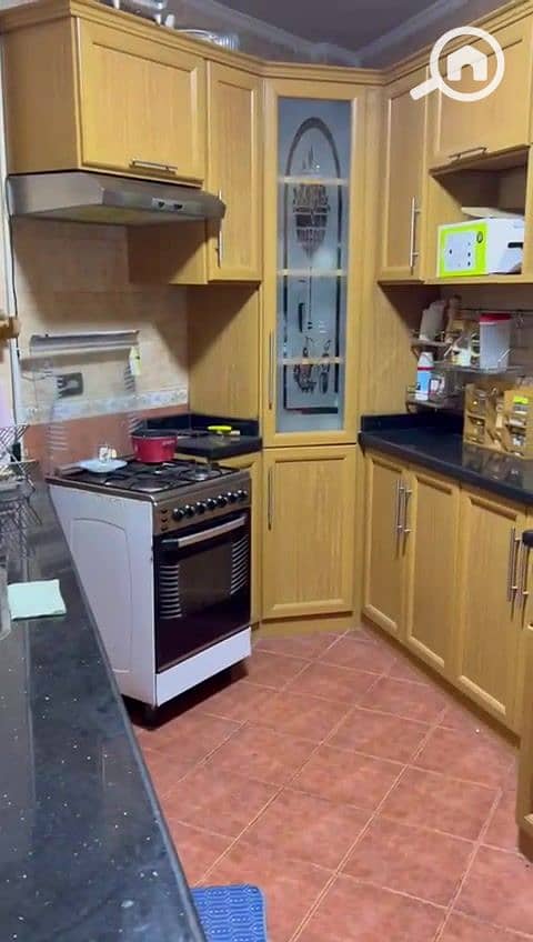 7 WhatsApp Video 2025-10-26 at 18.42. 54_5acf41ff_000108. jpg