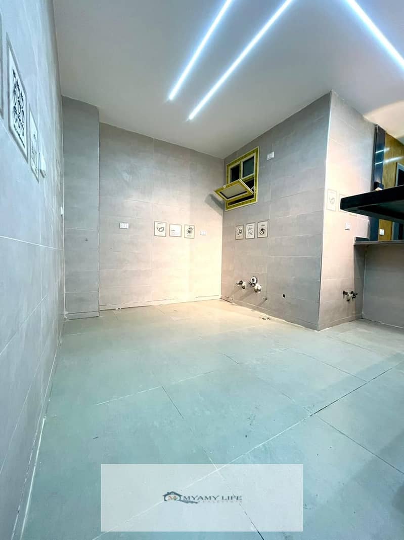 8 WhatsApp Image 2025-10-25 at 2.31. 58 PM (1). jpeg