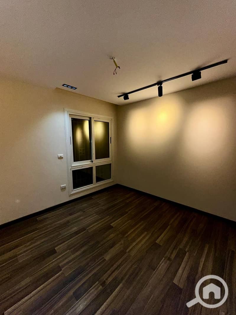 10 WhatsApp Image 2025-10-26 at 6.56. 55 PM (3). jpeg