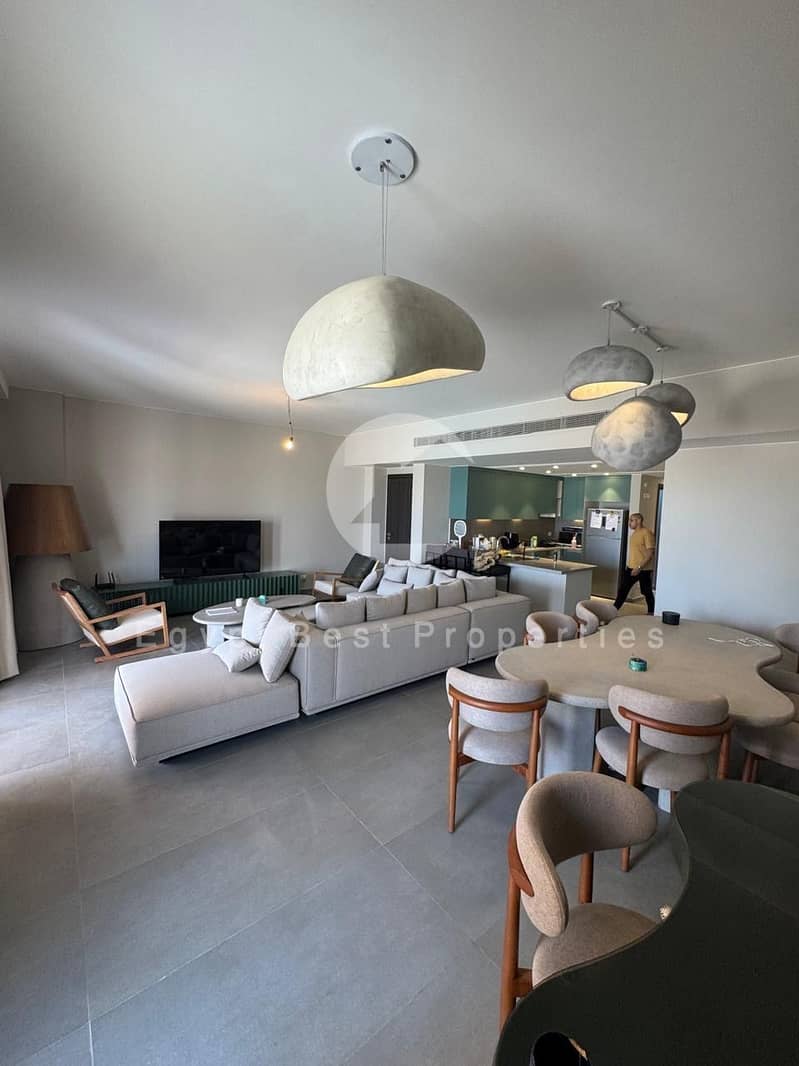 3 1eecc283-d2c4-4928-b966-b58ca7306b15. jpeg