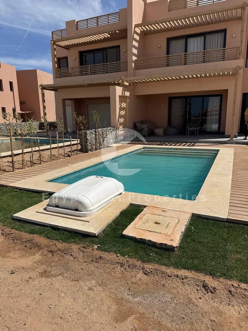 6 b7b5eb43-dfce-479f-a0cb-bcd8b0935d54. jpeg