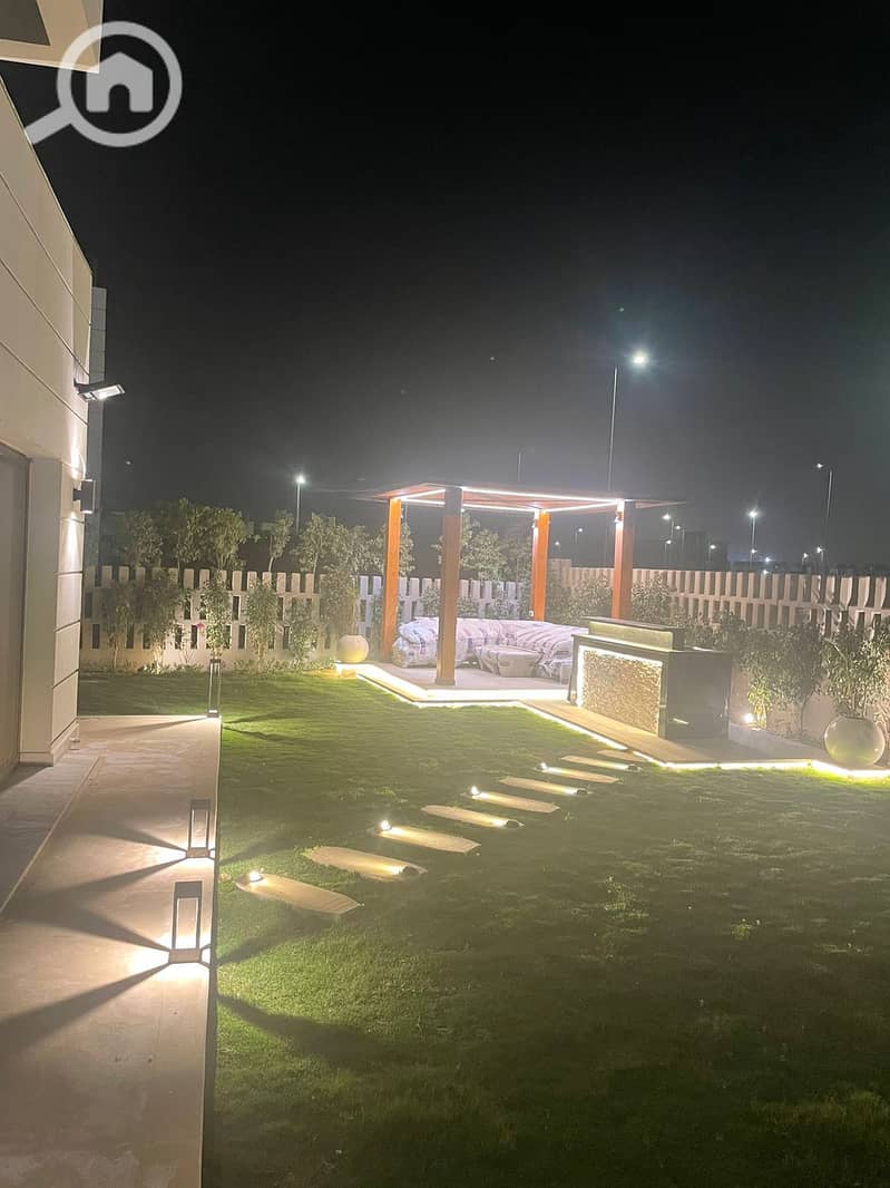 5 WhatsApp Image 2025-10-11 at 4.40. 43 PM (4). jpeg