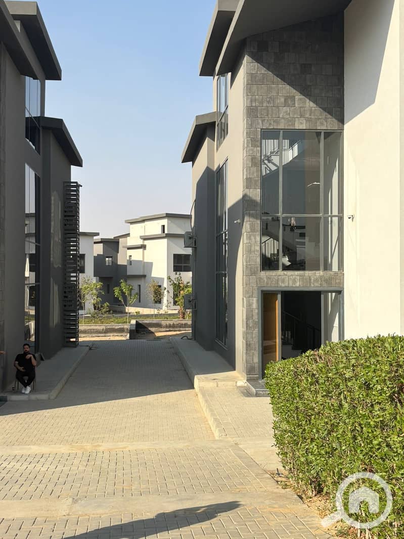 3 WhatsApp Image 2025-10-09 at 3.00. 58 PM (1). jpeg