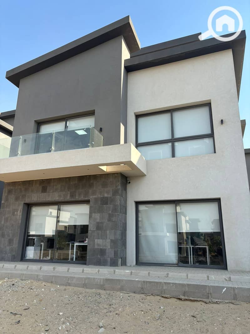 5 WhatsApp Image 2025-10-09 at 3.00. 56 PM. jpeg