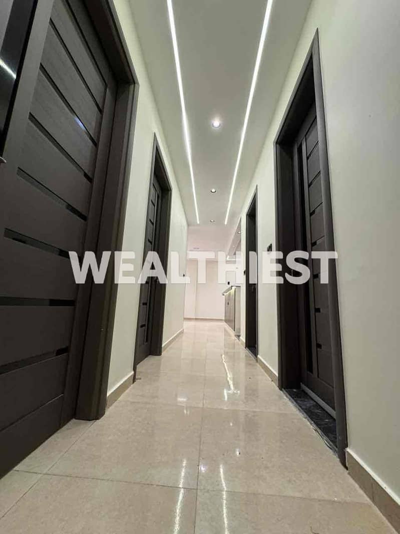 4 bbf60e07-3e0e-4f23-8e97-8dea407d45d5. jpg