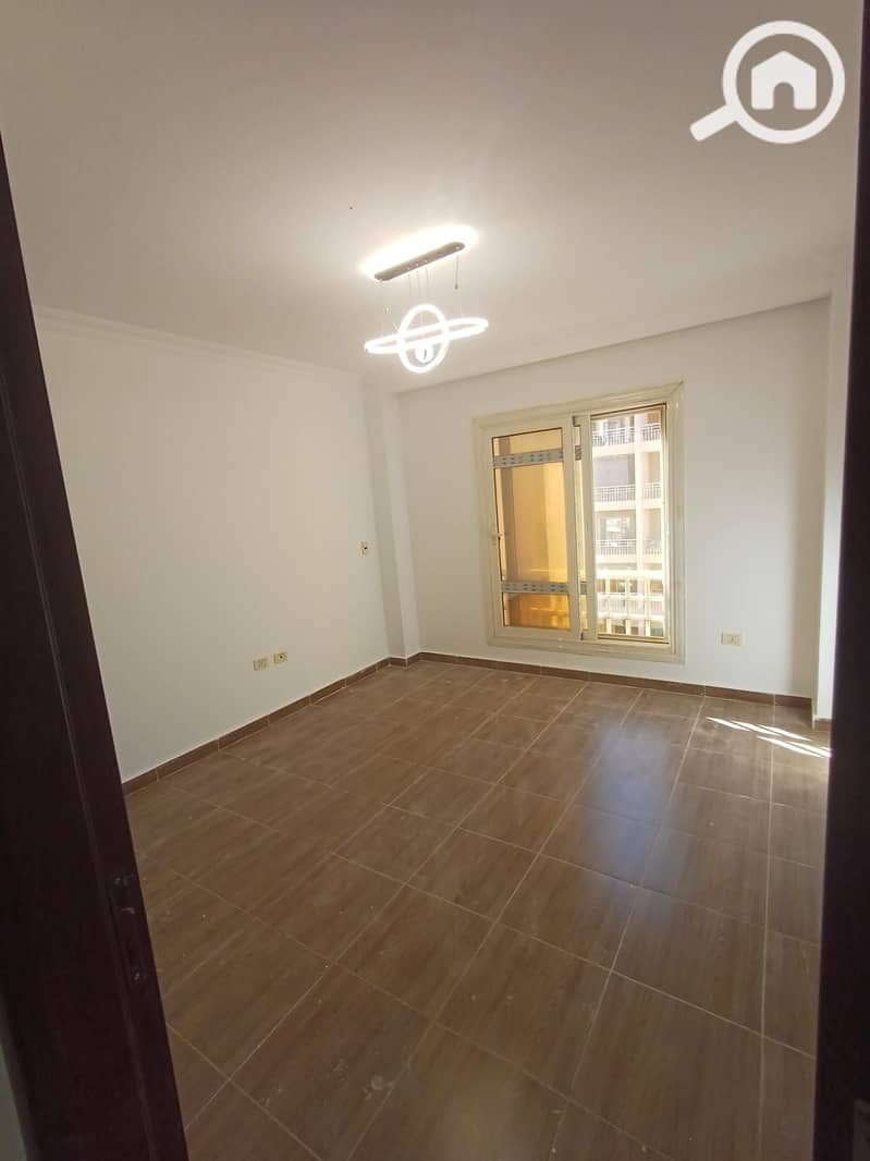 6 WhatsApp Image 2025-10-25 at 5.45. 02 PM (2). jpeg