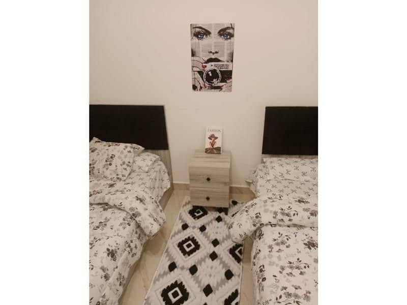 16 WhatsApp Image 2025-10-25 at 3.35. 11 PM (1). jpg