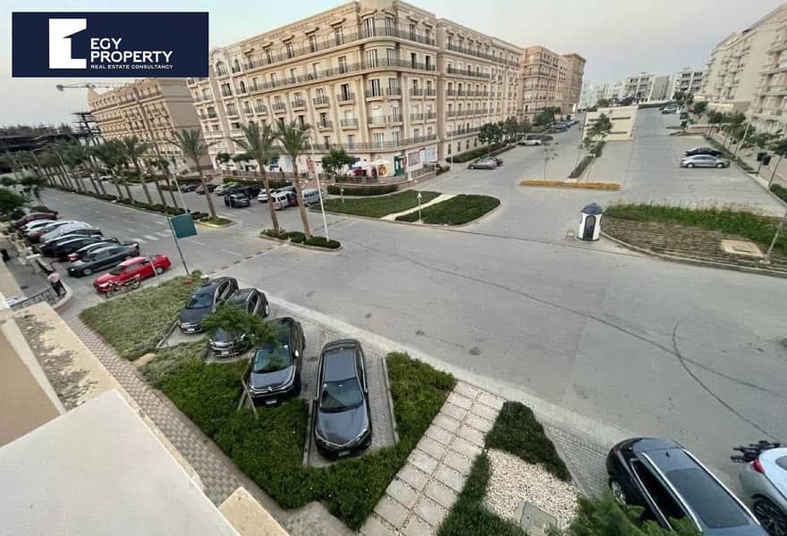 8 93fa65b9-68f1-416e-b52f-5ddff486f602. jpg