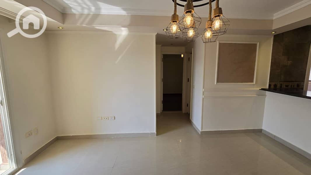 9 1466b486-07cd-43cb-bd0b-92032bda5f06. jpg