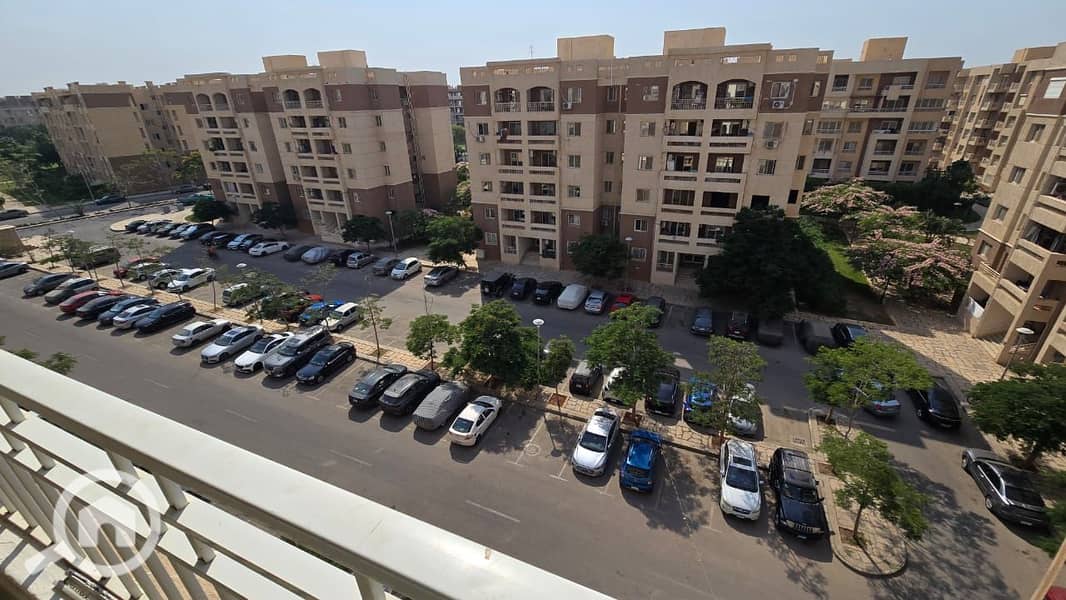 10 13714e65-7f56-49dd-bc63-b65dd184b598. jpg