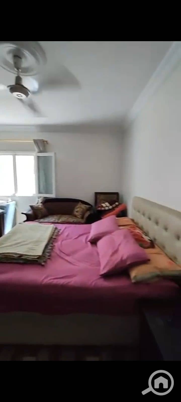 4 1000262684. png