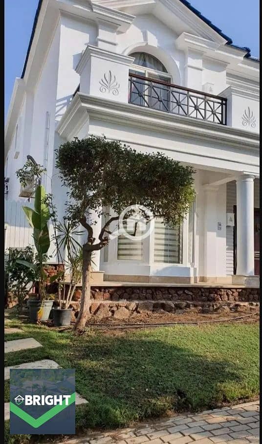 2 2893b7cb-97a5-458a-a36d-3248c7d1ffe7. jpg