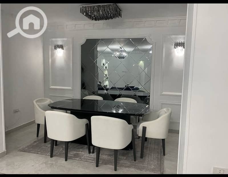 4 3b0b2586-1c37-46ab-82f8-e9d9645fa1bf. jpg