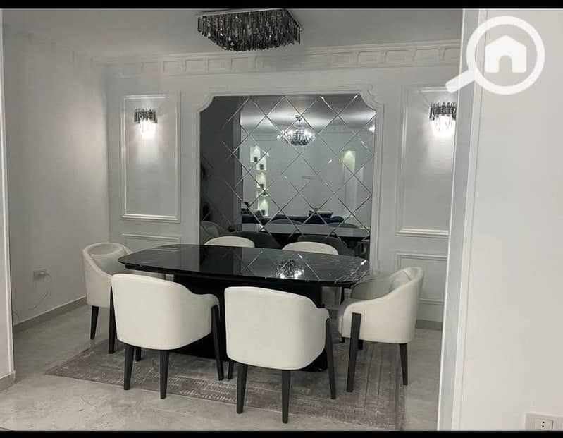 8 3b0b2586-1c37-46ab-82f8-e9d9645fa1bf. jpg