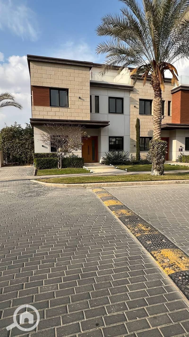 6 1e58622f-46e6-49ab-a08f-800bf6bf7cb2. jpg