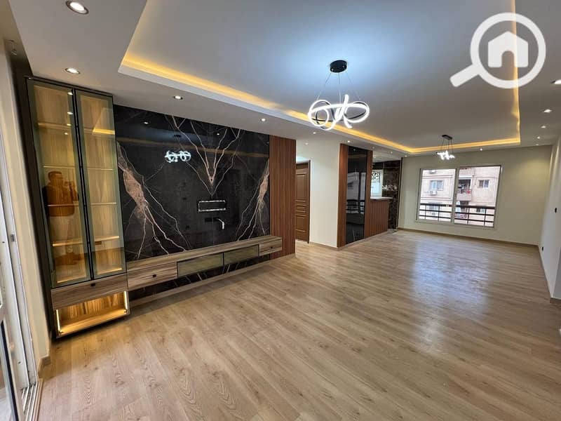 3 5fffeae2-7492-426d-bbd6-305f4f60c4f8. jpg