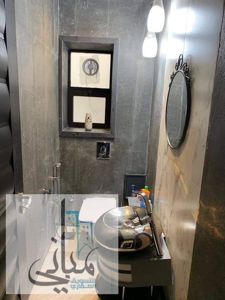 2 5d1a14c1-6a8d-48df-8dac-a99b4b59584a. jpeg