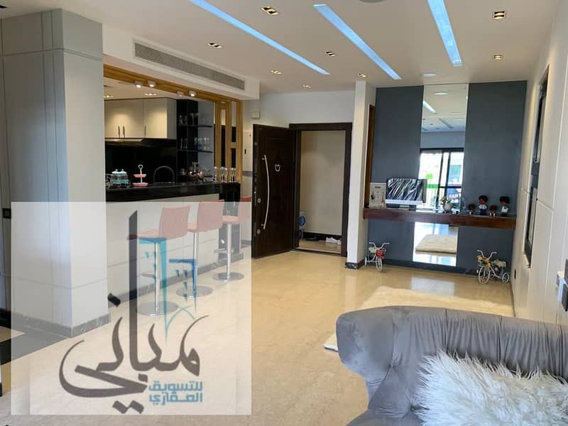 6 afd2b84f-ceea-42c9-8425-7d72ef1f6678. jpeg