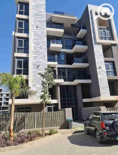 5 Bedroom Penthouse for Sale in Hadayek October, Giza - FB_IMG_1761497864953. jpg