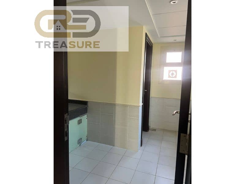 8 WhatsApp Image 2025-10-26 at 9.09. 18 PM (3). jpg