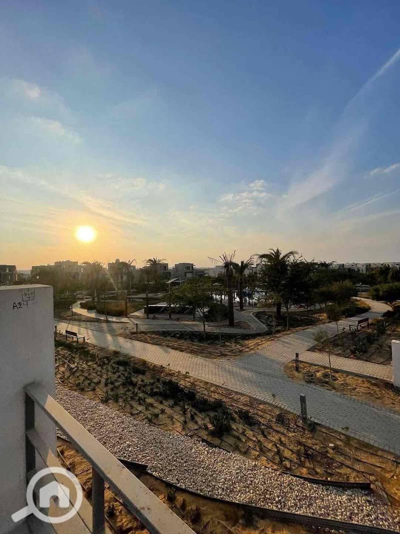 5 267a355f-f487-491a-ae7a-6e9148ee44c0. jpg