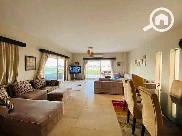 8 571346271_1353377476223286_5568838126919236682_n. jpg