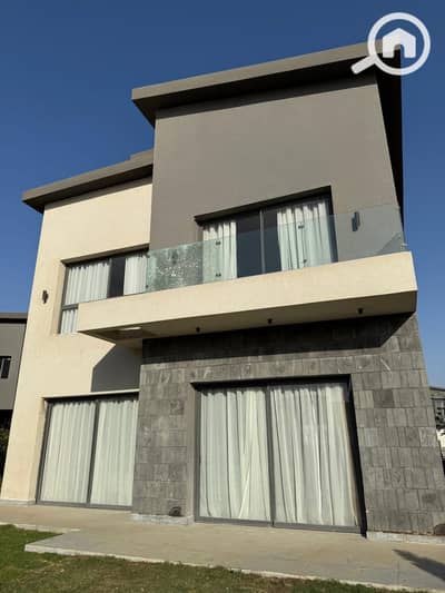 3 Bedroom Villa for Sale in New Cairo, Cairo - 1562539f-c4be-481e-81c6-2b47fbb44920. jpg 3 Bedroom Villa for Sale in New Cairo, Cairo - 1562539f-c4be-481e-81c6-2b47fbb44920. jpg