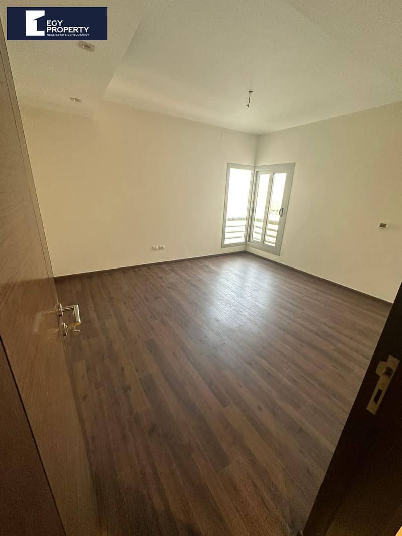 4 _files_WhatsApp Image 2025-09-13 at 07.13. 44_7a77a8c2 (1). jpg