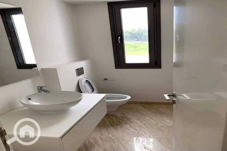 4 WhatsApp Image 2025-02-19 at 15.18. 11_6d72225f. jpg