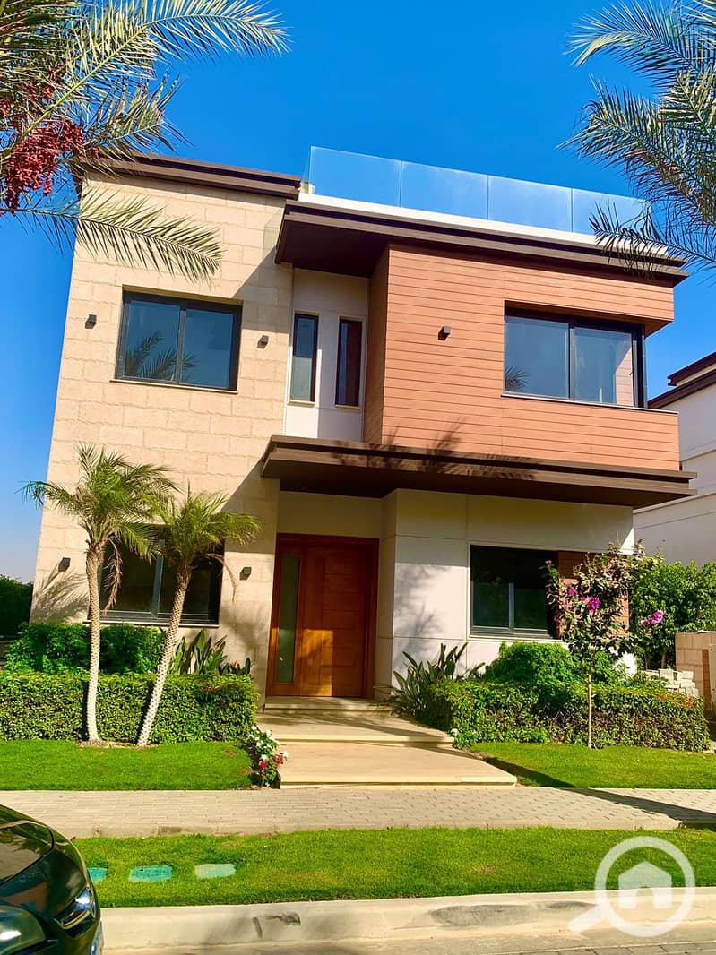 4 6ca532c8-10f5-4060-b26b-46f1f3e0697e. jpg