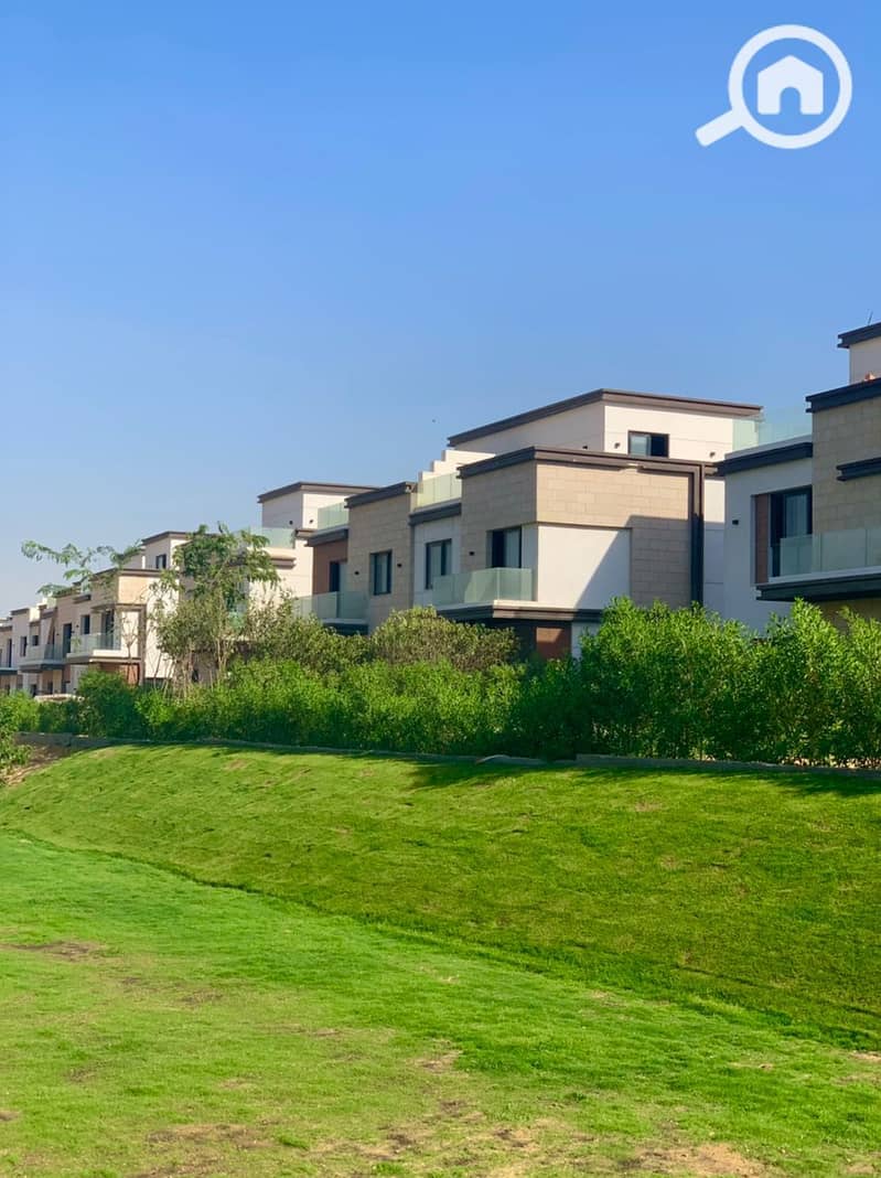 10 139425f2-8d79-417c-9bf5-9d806bebb1e4. jpg