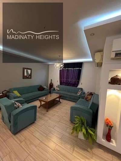 شقة فندقية 3 غرف نوم للايجار في مدينتي، القاهرة - 3b8ae431-4453-42ad-9d19-36588c1eff1e. jpg