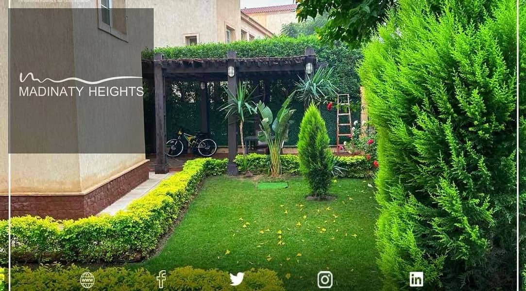 8 6c0cb18a-15b8-4d8b-8687-e89580a51671. jpg