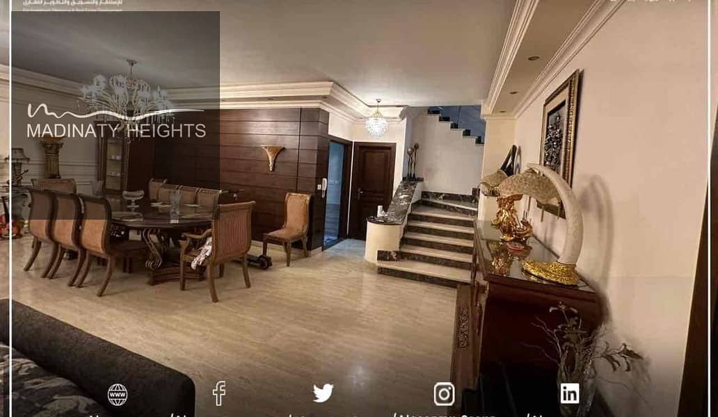 15 60ae9b43-a96b-42d2-b161-2bcb16d7cb92. jpg