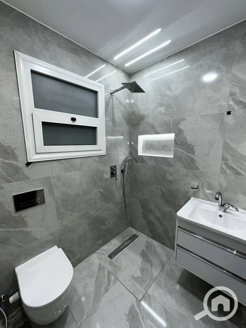 8 WhatsApp Image 2025-10-26 at 10.21. 38 PM (1). jpeg