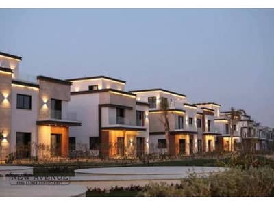 4 Bedroom Twin House for Sale in New Cairo, Cairo - WhatsApp Image 2025-10-26 at 1.20. 19 PM (1). jpg 4 Bedroom Twin House for Sale in New Cairo, Cairo - WhatsApp Image 2025-10-26 at 1.20. 19 PM (1). jpg