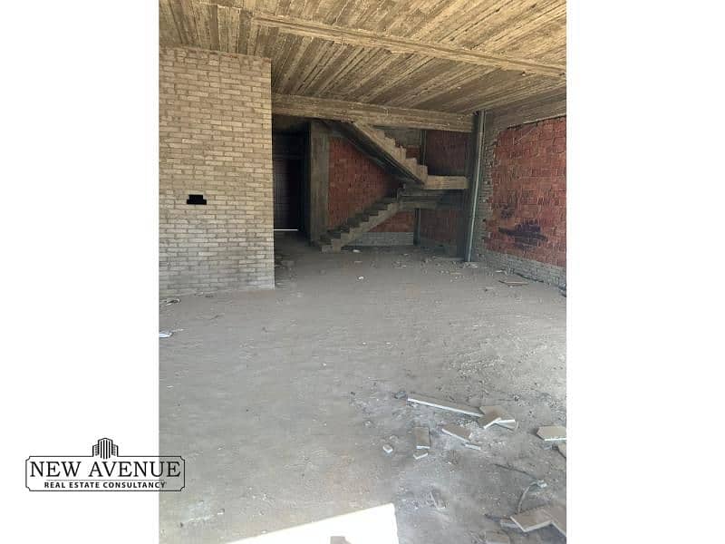 8 WhatsApp Image 2025-10-26 at 1.20. 21 PM (1). jpg