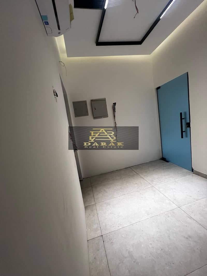 4 WhatsApp Image 2025-09-01 at 3.34. 02 PM (1). jpeg