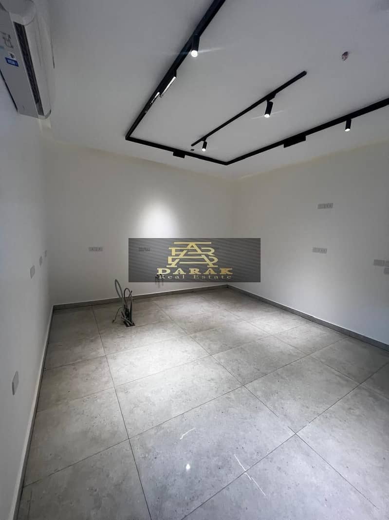 10 WhatsApp Image 2025-09-01 at 3.33. 59 PM (2). jpeg