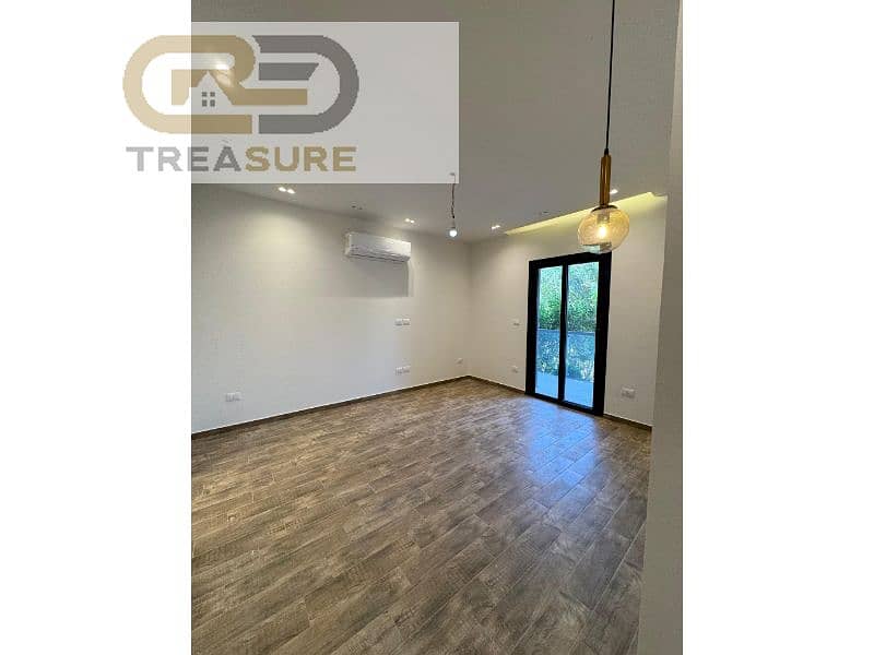 9 WhatsApp Image 2025-10-26 at 11.16. 34 PM (1). jpg