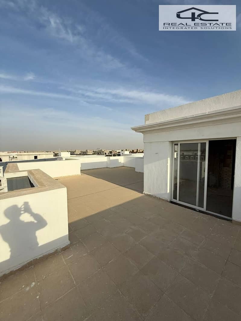 7 WhatsApp Image 2025-05-22 at 12.21. 45 PM (2). jpeg