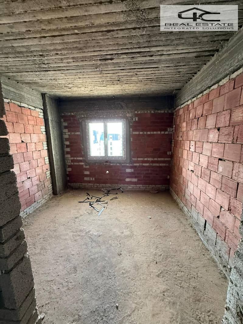 2 WhatsApp Image 2025-05-22 at 12.21. 26 PM. jpeg